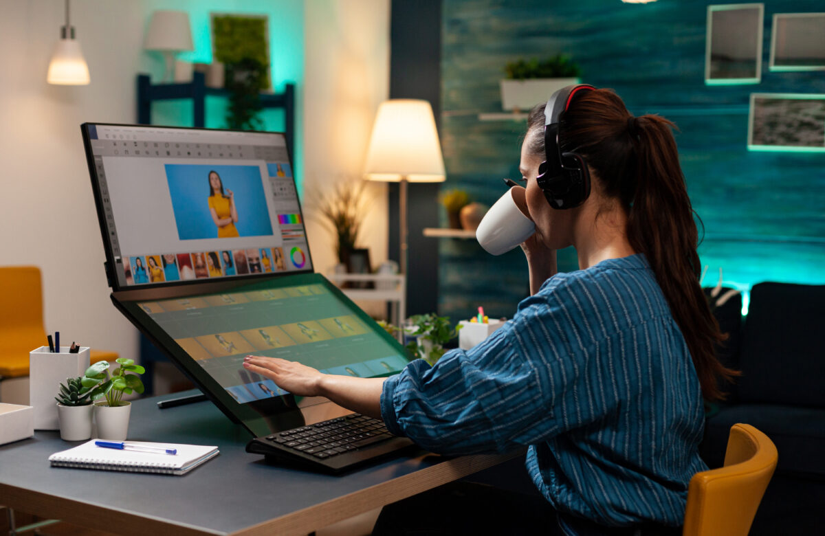 Poster Designing with Artificial Intelligence in 2025